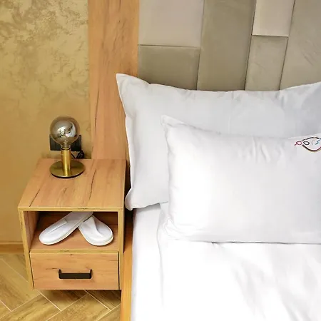 Corso Rooms City Centre Novi Sad Esterno foto
